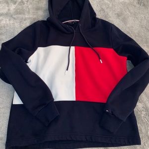 Tommy Hilfiger classic hoodie - NWOT Sz Small